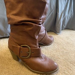 Brown boots women’s